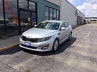  2015 Kia Optima 4d Sedan LX at Ubersox Auto Group near Monroe, WI