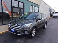  2017 Ford Escape 4d SUV 4WD SE at Ubersox Auto Group near Monroe, WI
